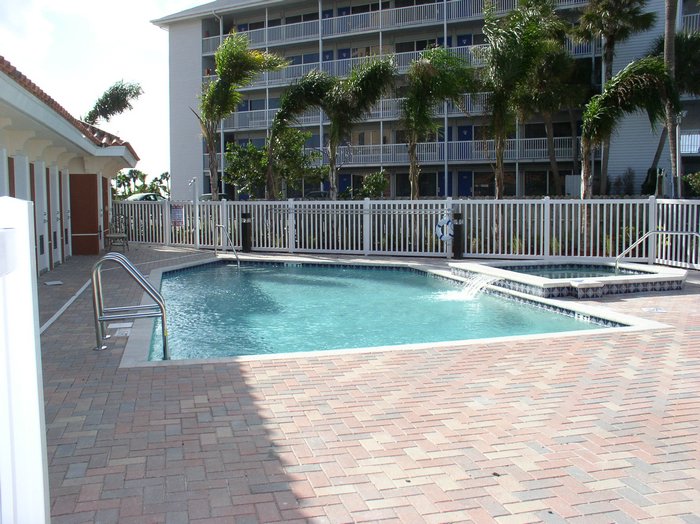 Pool.JPG