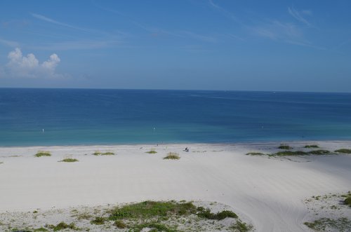 Beach02.JPG